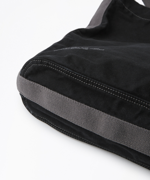 Mail Bag Black thumbnail 7