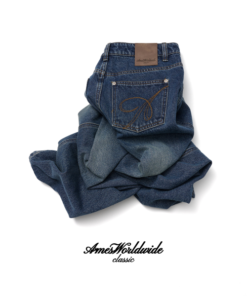 Classic Boot-Cut Denim Pants In Black thumbnail 10