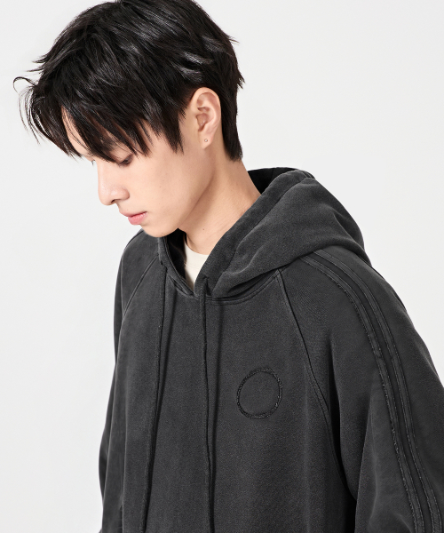 VLAD PIGMENT Track Hood T Shirt_3 COLOR view 2