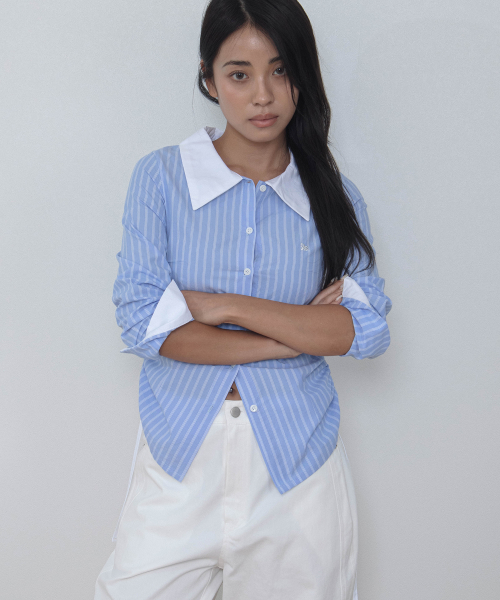SAAI Color-Blocked Striped Slim Fit Shirts in Sky Blue view 2