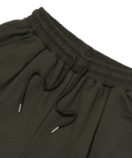 Soft Solid Pin-Tuck Cotton Shorts (Khaki) thumbnail 3