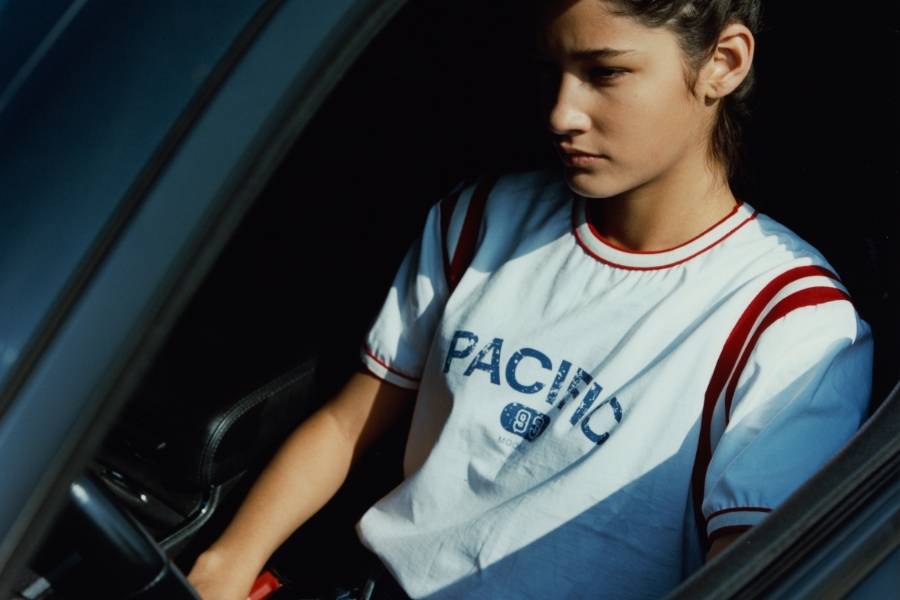 문선이 그린 평화로운 여름날의 꿈