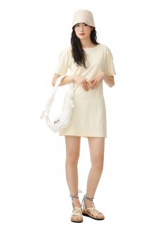 화사한 분위기