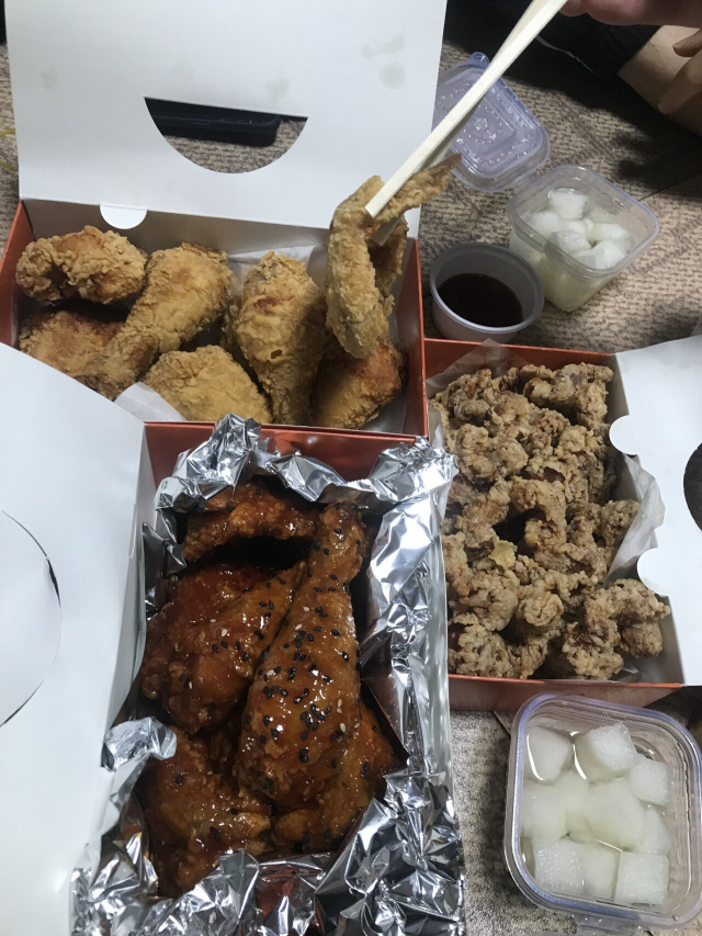 치킨 | 기타 갤러리 - 무신사