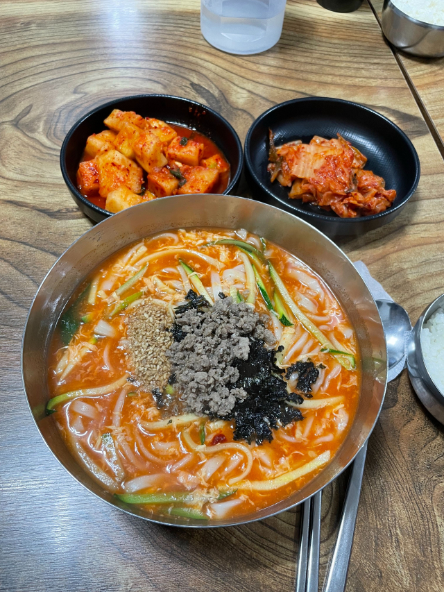 강릉 교동칼국수 | 기타 갤러리 - 무신사