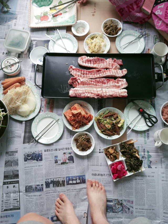 삼겹살 파티 | 기타 갤러리 - 무신사