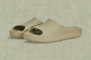 신발 | 푸마가 완성한 리커버리 샌들의 정체는?