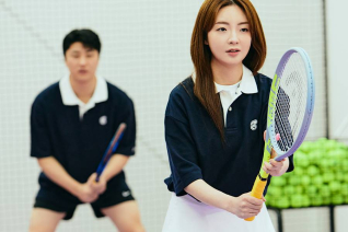 패션 | 청량한 테니스 룩 선사하는 이벳필드