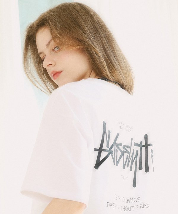 여름의 빛을 입다 | 무신사