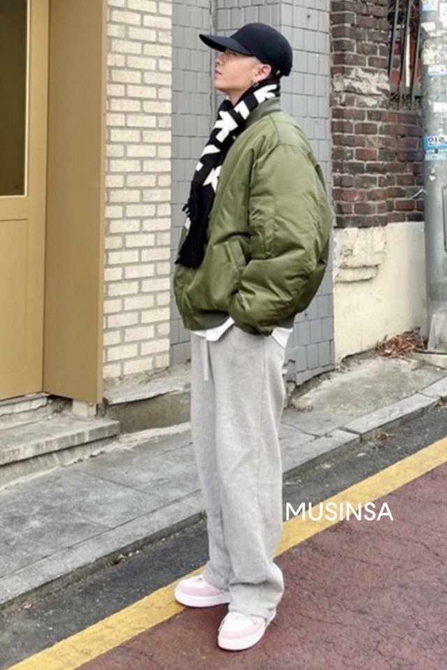 서비,모델 - 바잘 | 무신사 브랜드 스냅