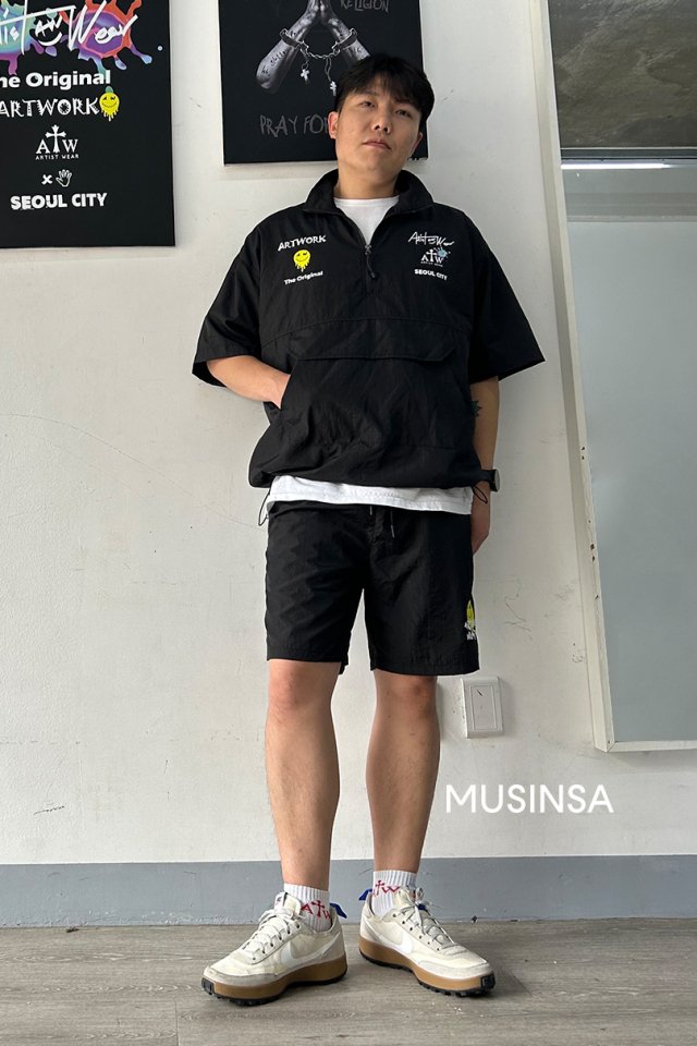 민진,디렉터 - 아티스트웨어 | 무신사 브랜드 스냅