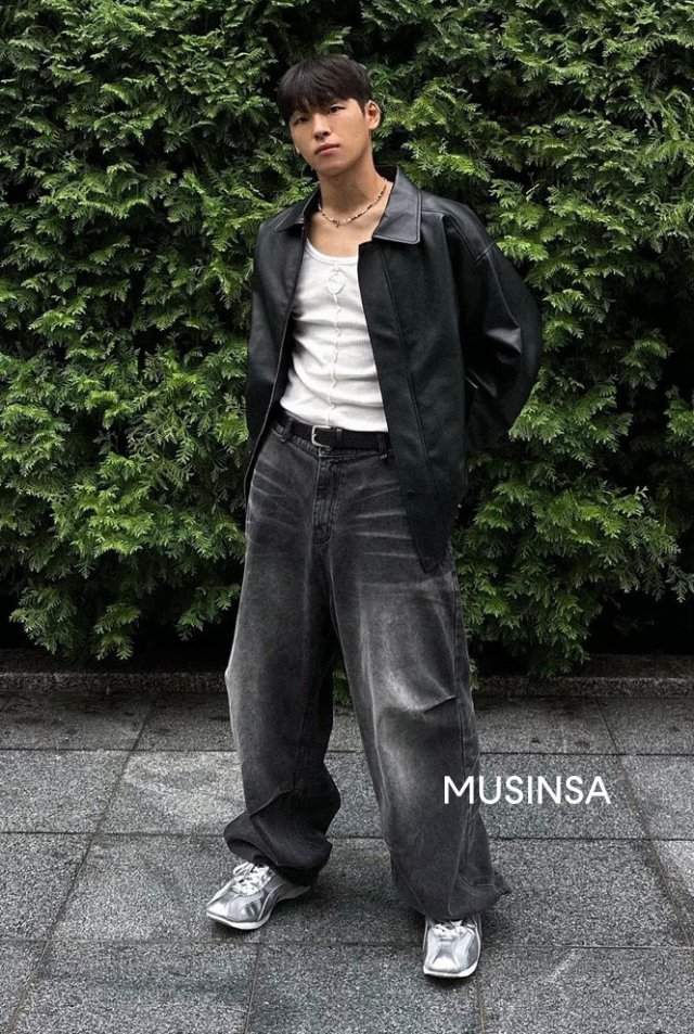 길정호,모델 - 브이투 | 무신사 브랜드 스냅