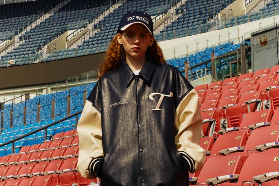 Tシャツ・カットソー 1993STUDIO [LG TWINS] BIG TYPO GRAPHIC T-SHIRT 4FK1105 TOP - 1993studio