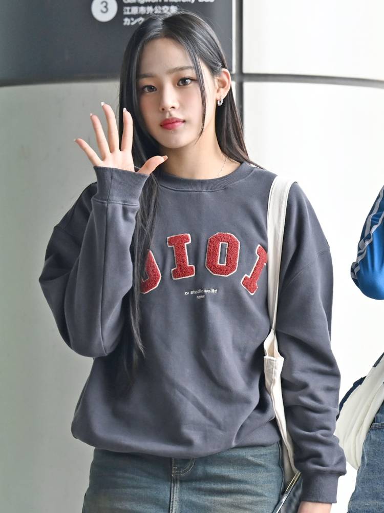 뉴 헤어, 뉴 티, 뉴진스로 완성한 공항 룩! | 무신사