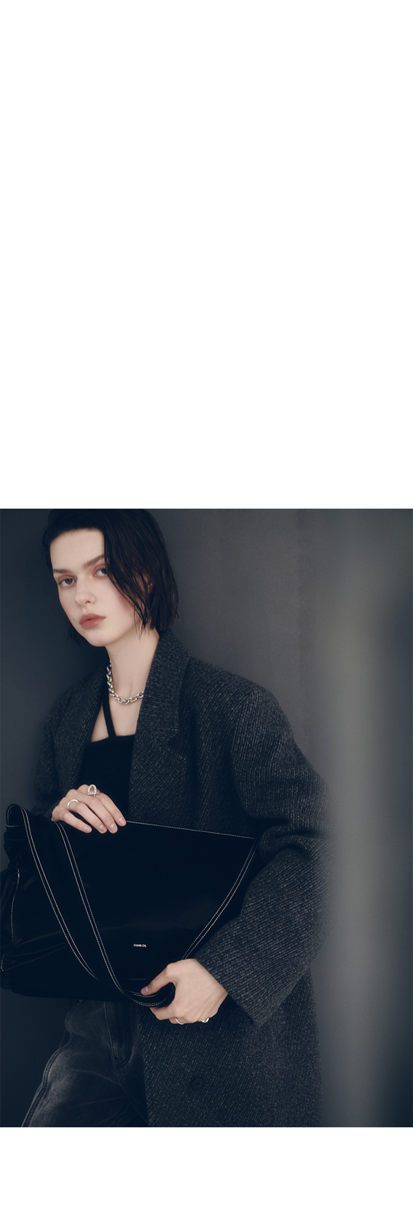 스탠드오일과 인사일런스 우먼이 제안하는 뉴 룩 스탠드오일과 인사일런스 우먼이 제안하는 뉴 룩