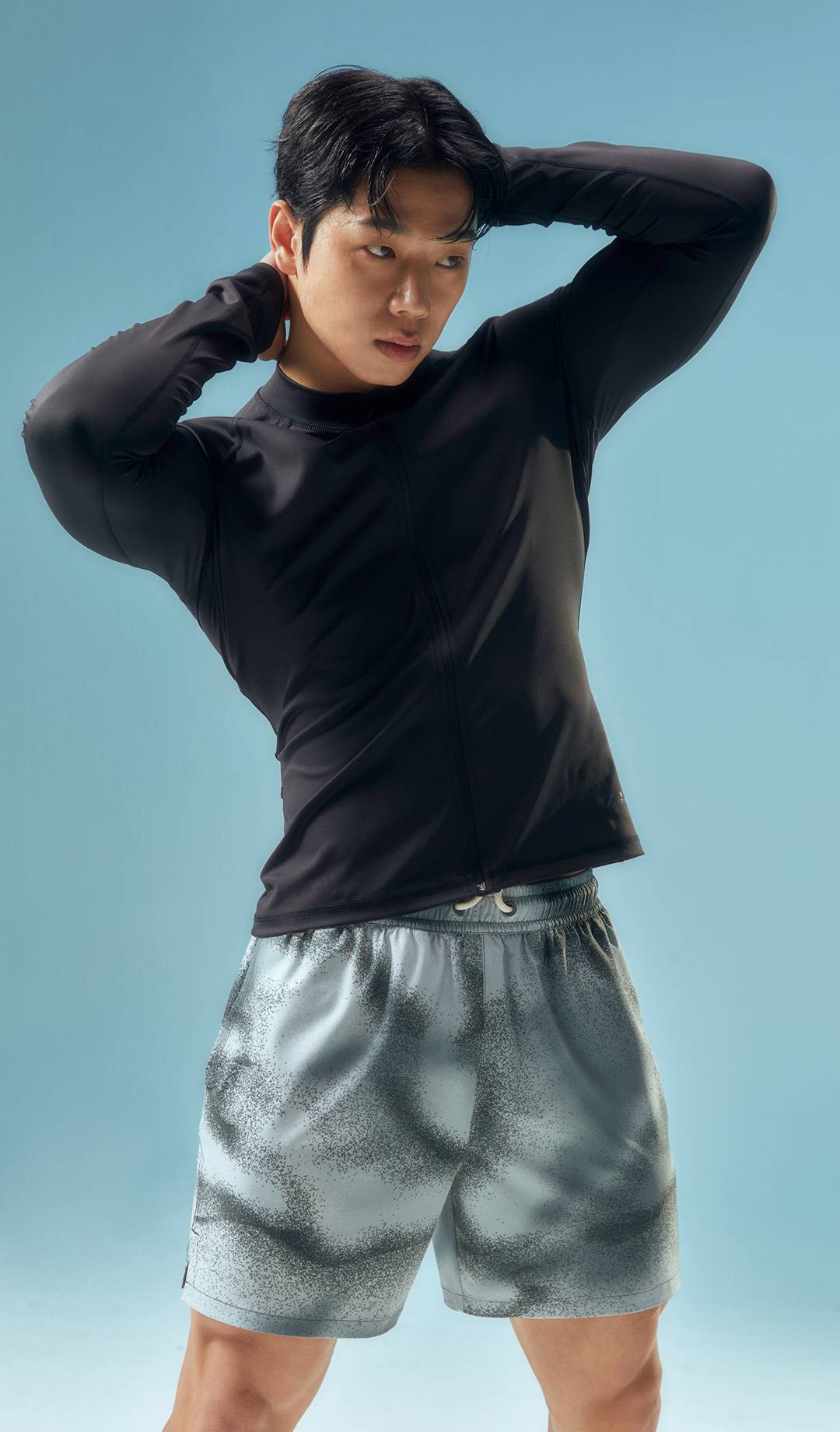 무탠다드 스포츠, 여름 폼 미쳤다!