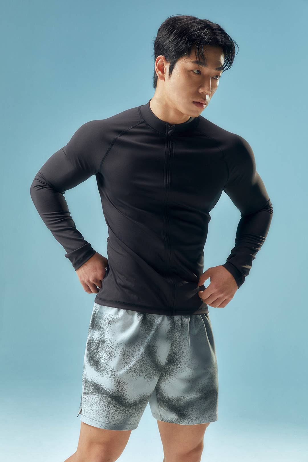 무탠다드 스포츠, 여름 폼 미쳤다!