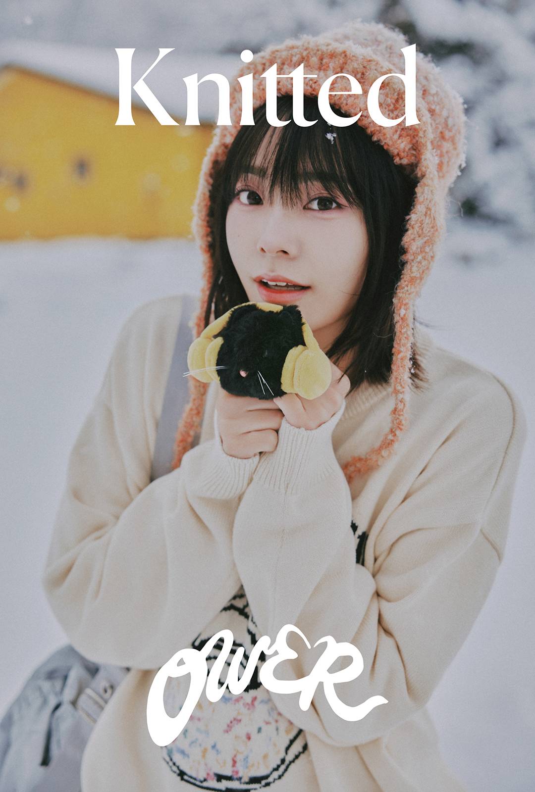 QWER 시연 취향 가득한 니트 웨어 QWER 시연 취향 가득한 니트 웨어