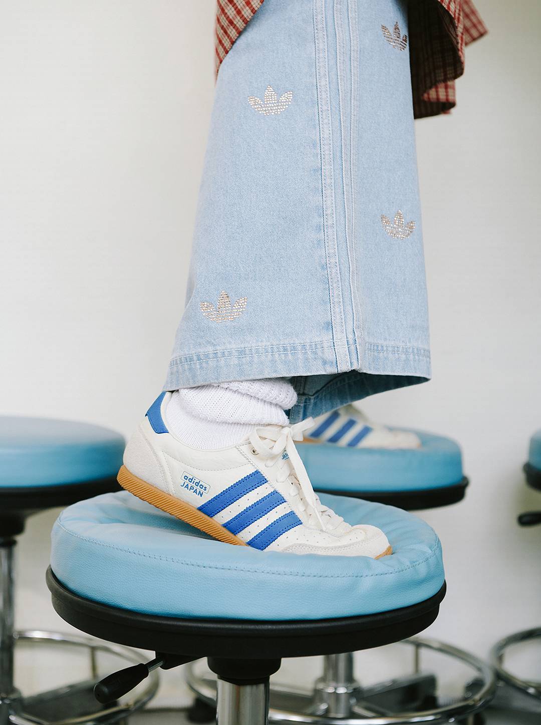 WHEREVER, WHENEVER ADIDAS