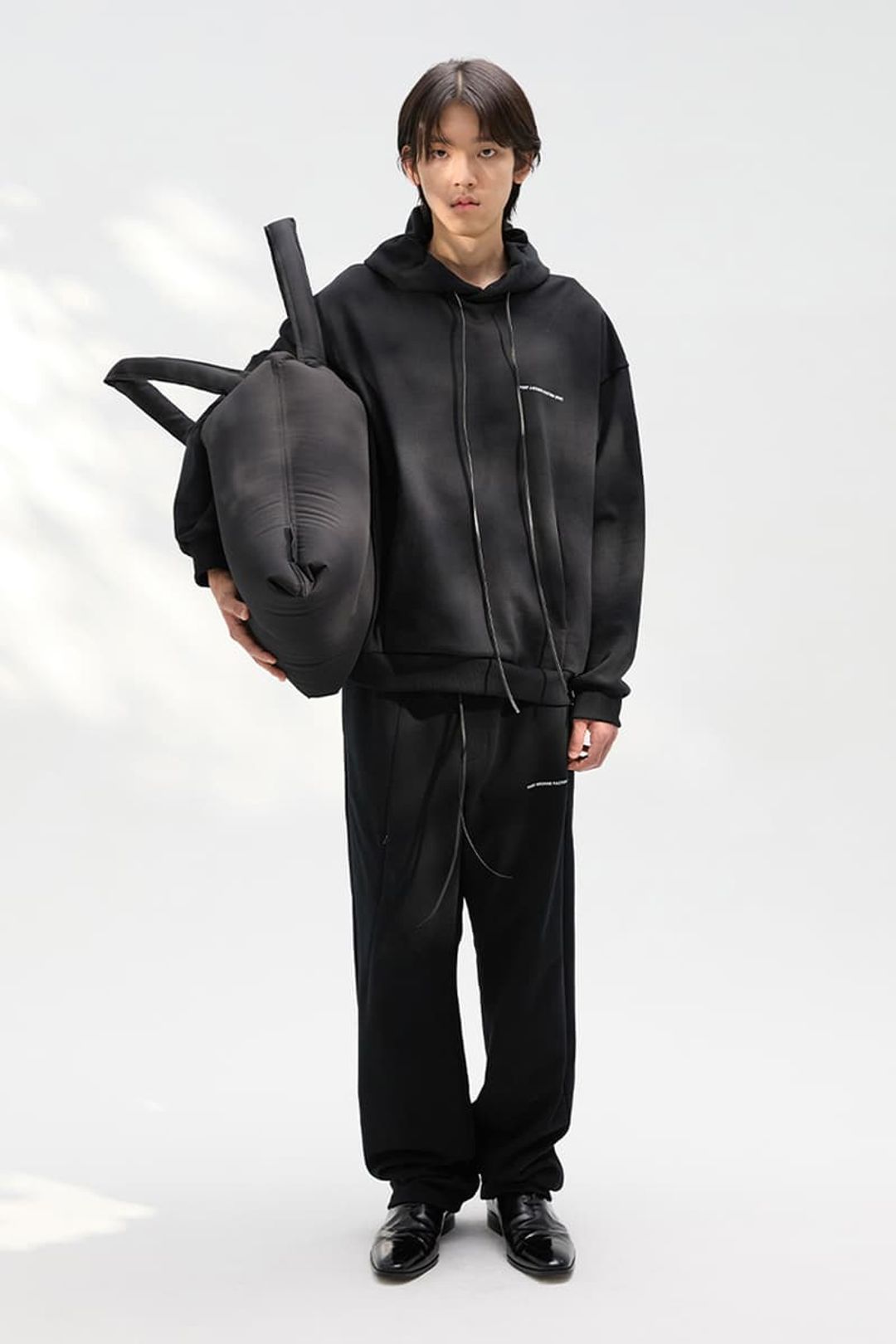 https___kr.hypebeast.com_files_2024_07_04_post-archive-faction-paf-8-0-collection-lookbook-16.jpg