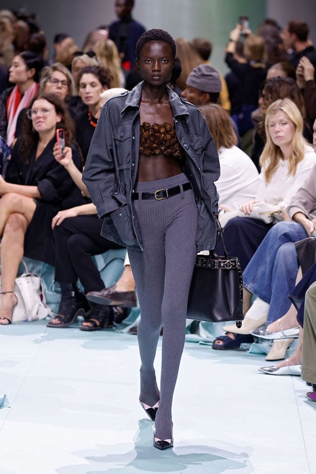Prada_SS25_Womenswear_015(1).JPG