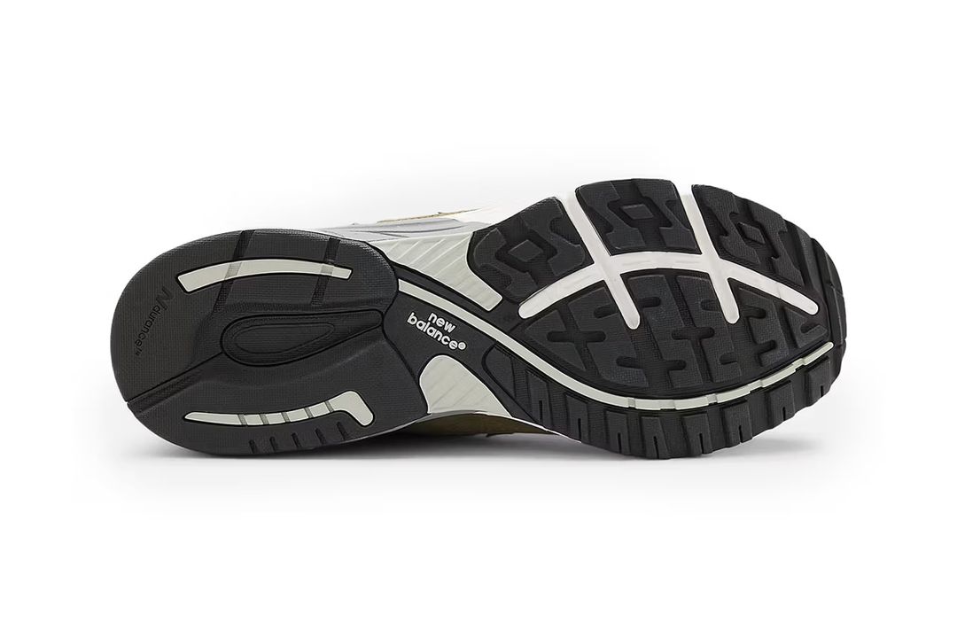 https___hypebeast.com_image_2025_04_30_new-balance-993-made-in-usa-release-date-information-ss25-3.jpeg