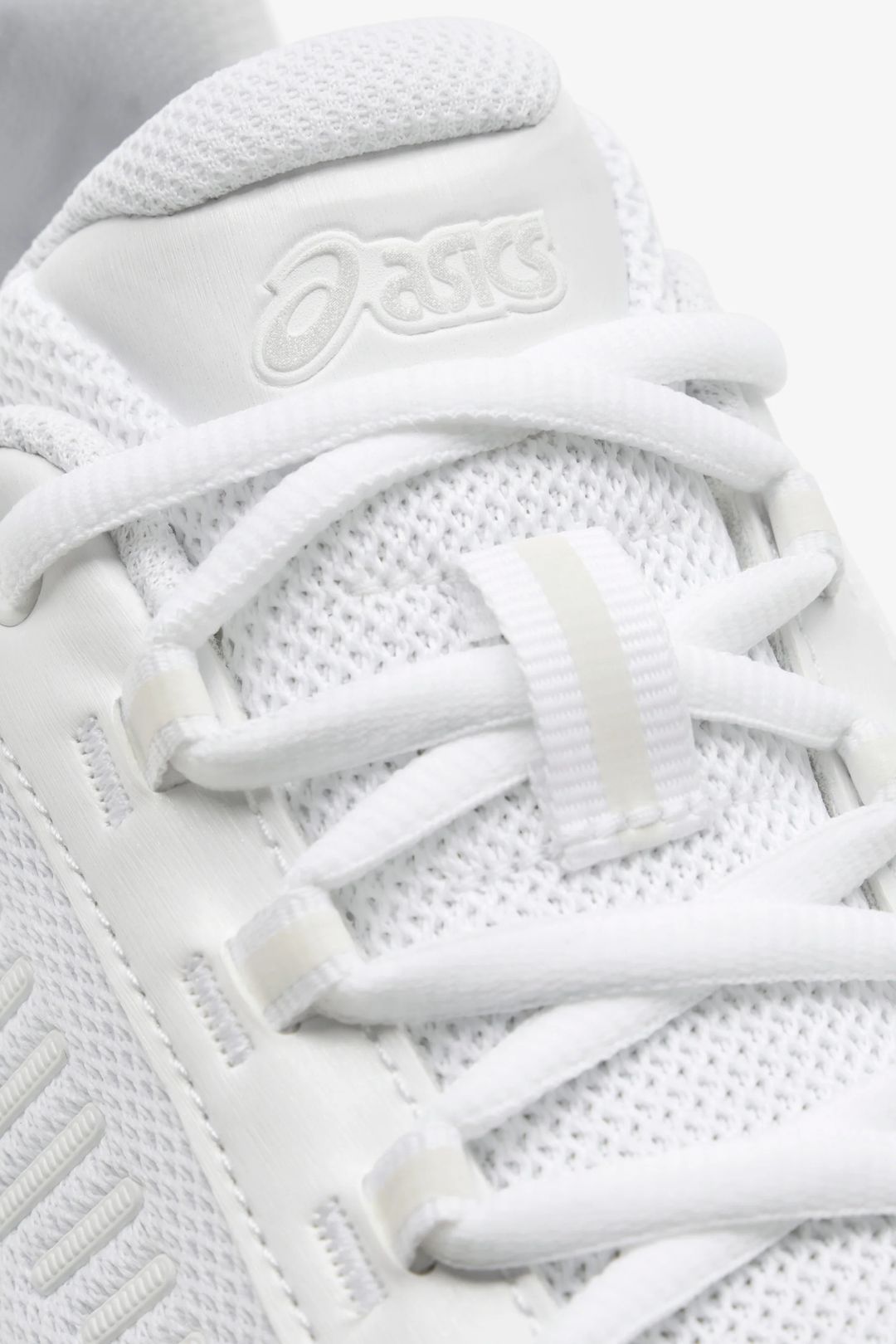 JJJJ_ASICS_QUANTUM_DETAIL_02_UPDATE.jpg