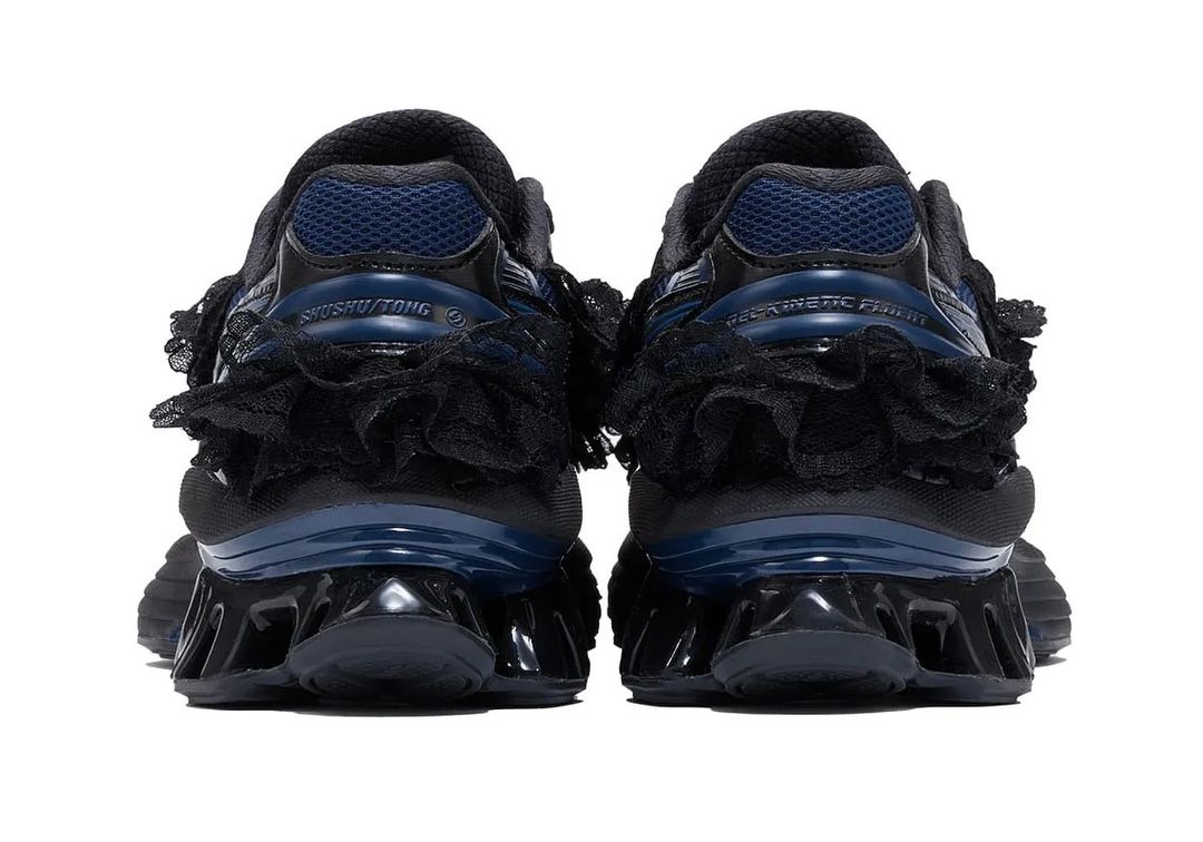 imgi_9_shushu-tong-asics-gel-kinetic-fluent-black-navy-4.jpg