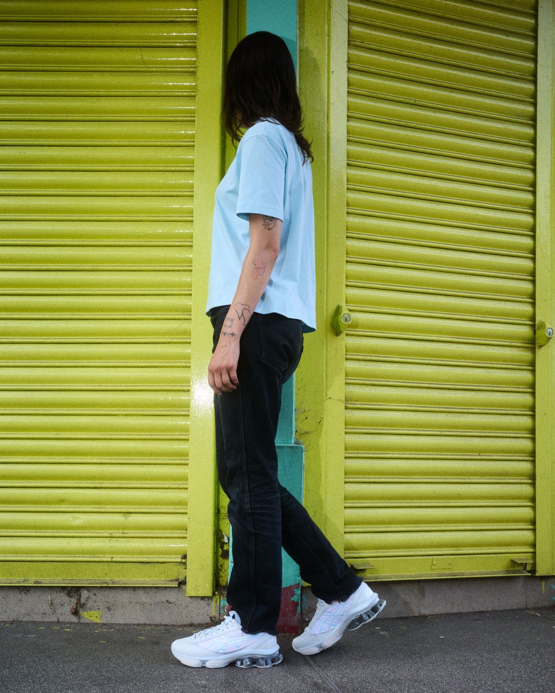 AW25_US6-S-GEL-KINETIC-FLUENT_Highlight_4x5_R0004991.jpg
