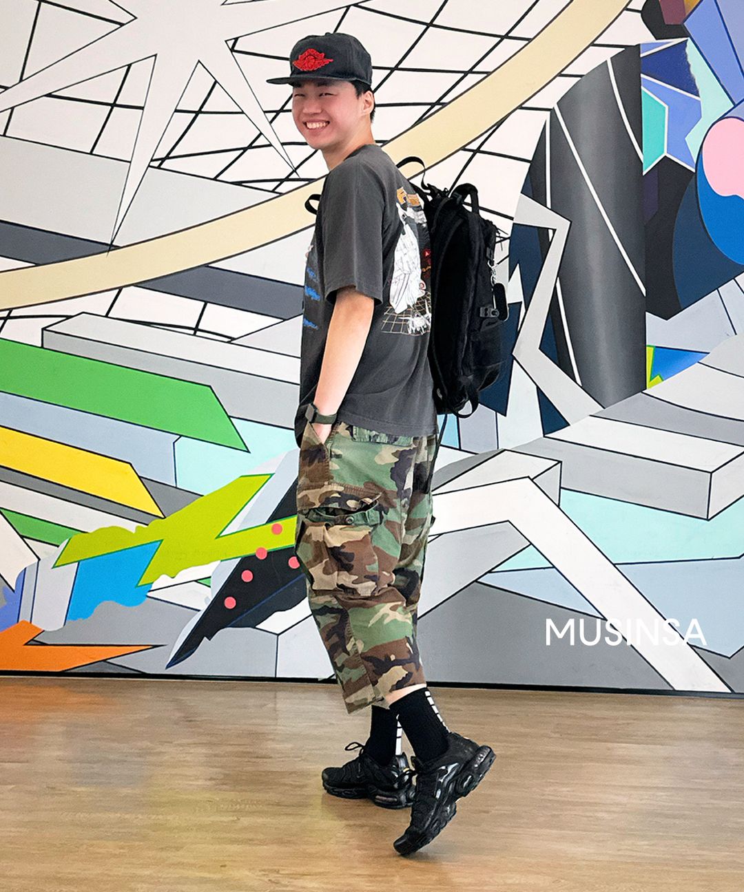 타사출근룩 나이키_이영학_워터마크_4.jpg