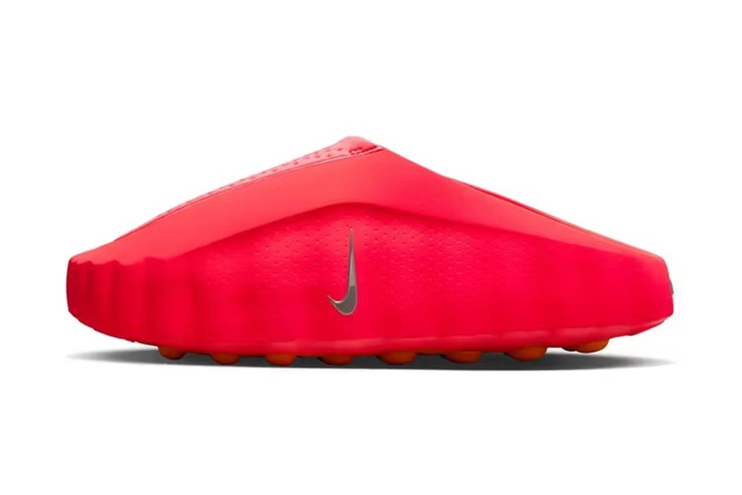 imgi_10_https%3A%2F%2Fjp.hypebeast.com%2Ffiles%2F2025%2F10%2Fnike-mind-001-solar-red-solar-red-hyper-crimson-black-chrome-hq4307-600-release-info-000.jpg