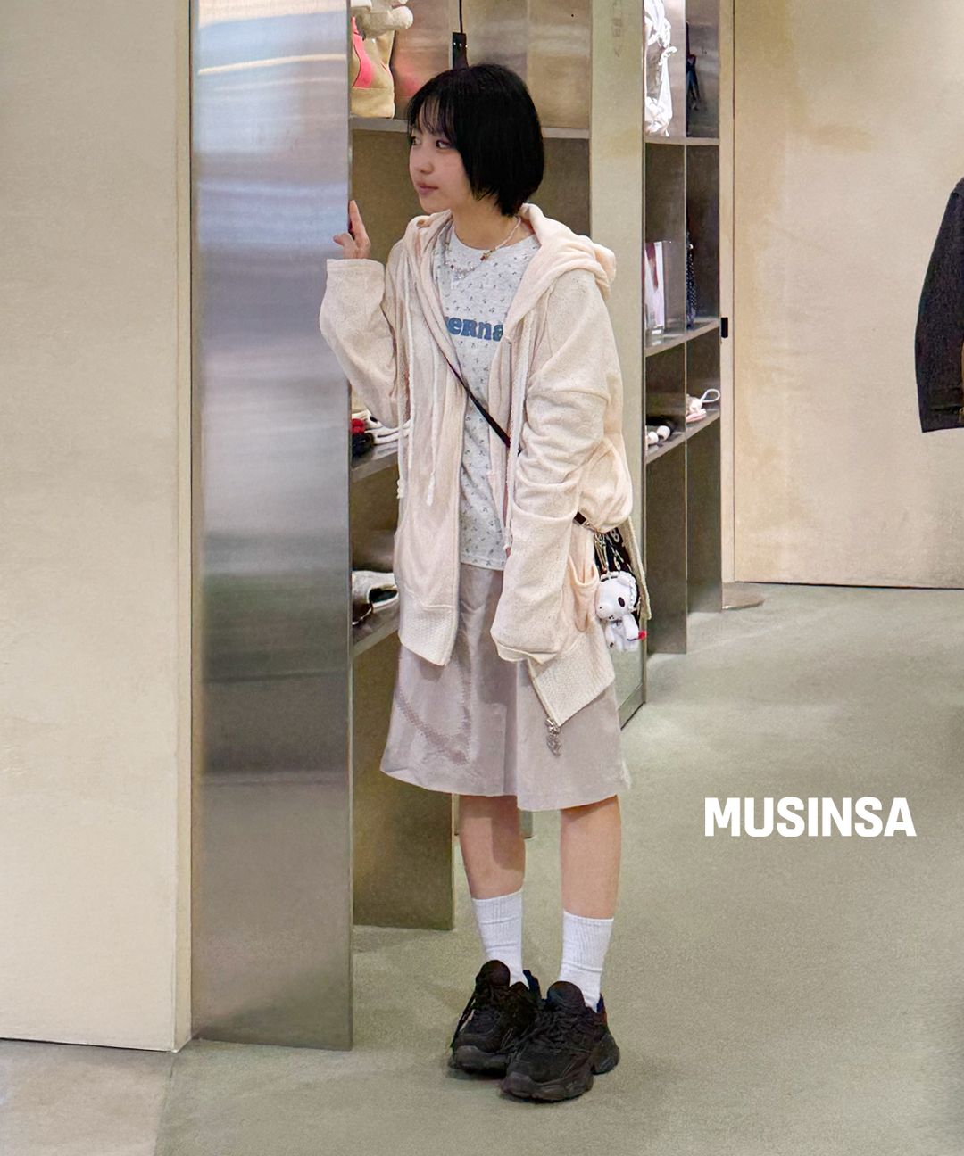 타사출근룩 커버낫_김채린_워터마크_1.jpg