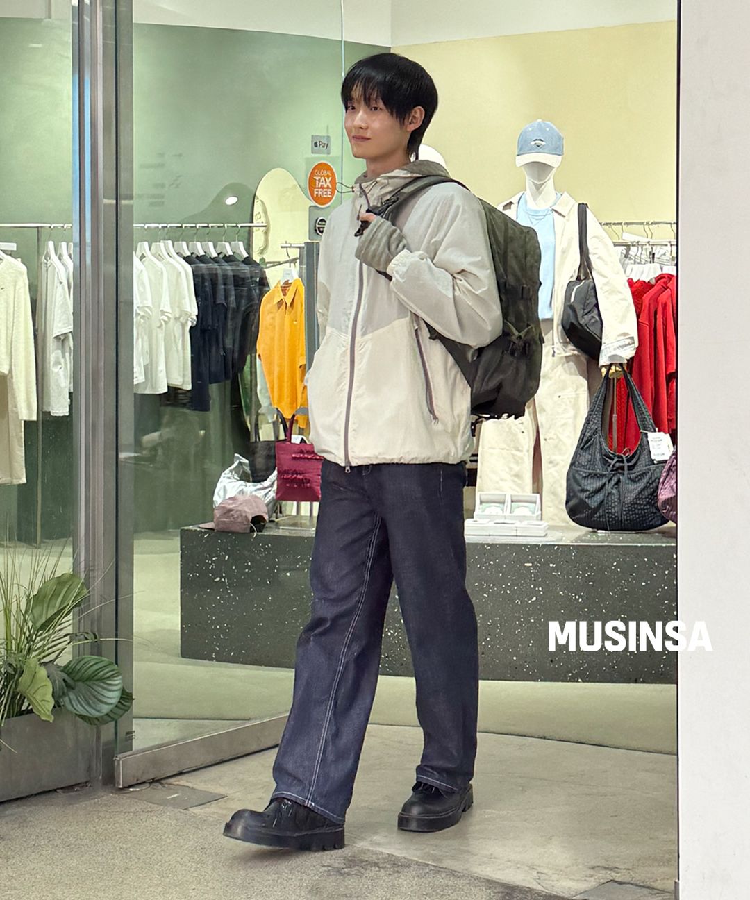 타사출근룩 커버낫_김성준_워터마크_5.jpg