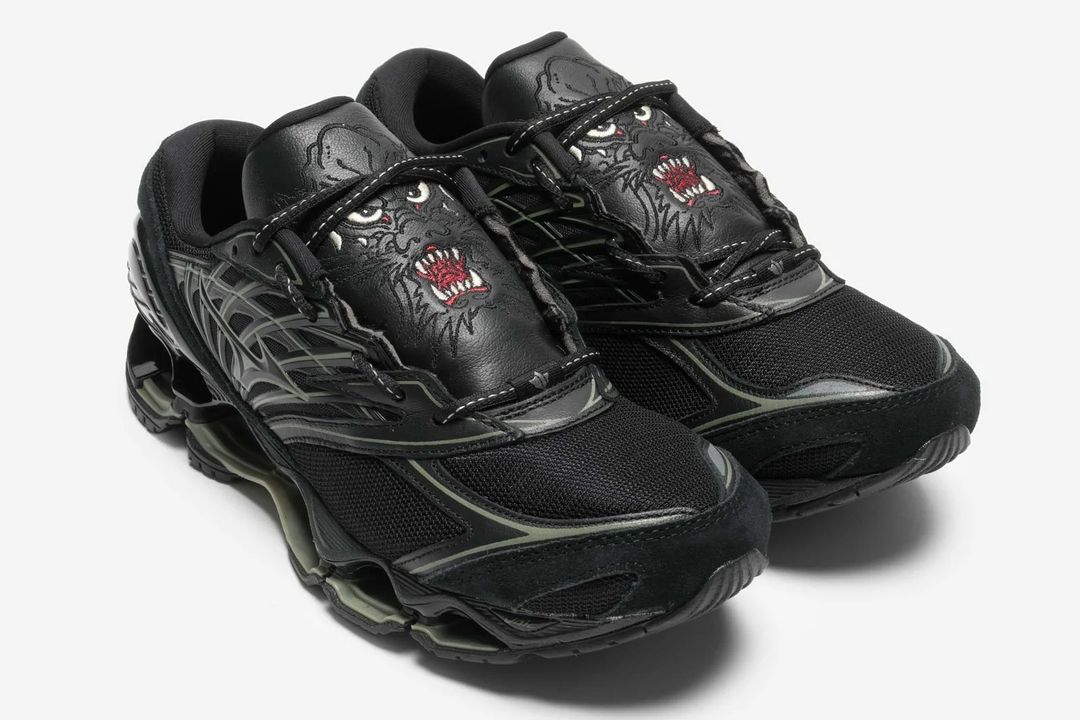 imgi_19_maha_mizuno_wave_prophecy_ls_12.jpg