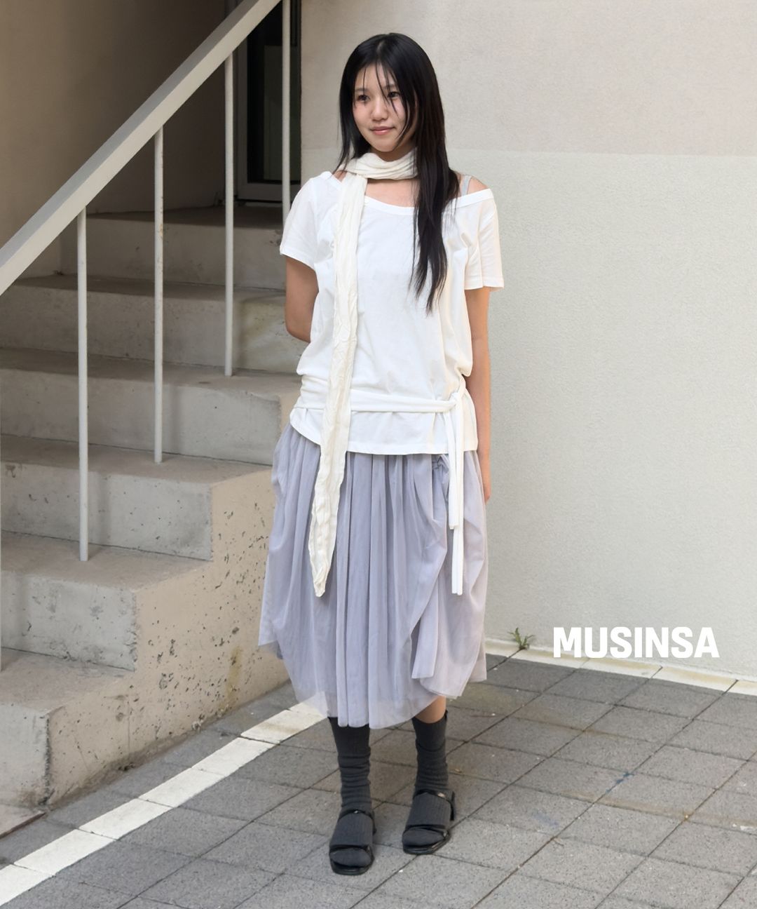 타사출근룩 오헤시오_김정음_워터마크_1.jpg