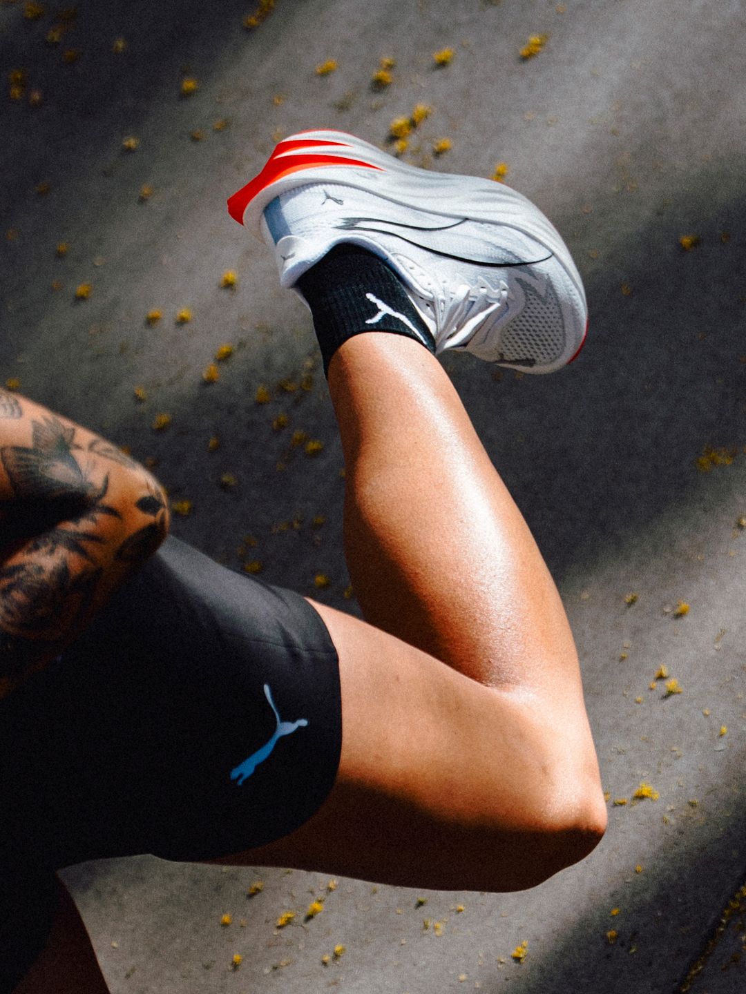 26AW_Social_Run_Deviate-Pure_Q3_Product-Stills_4.jpg