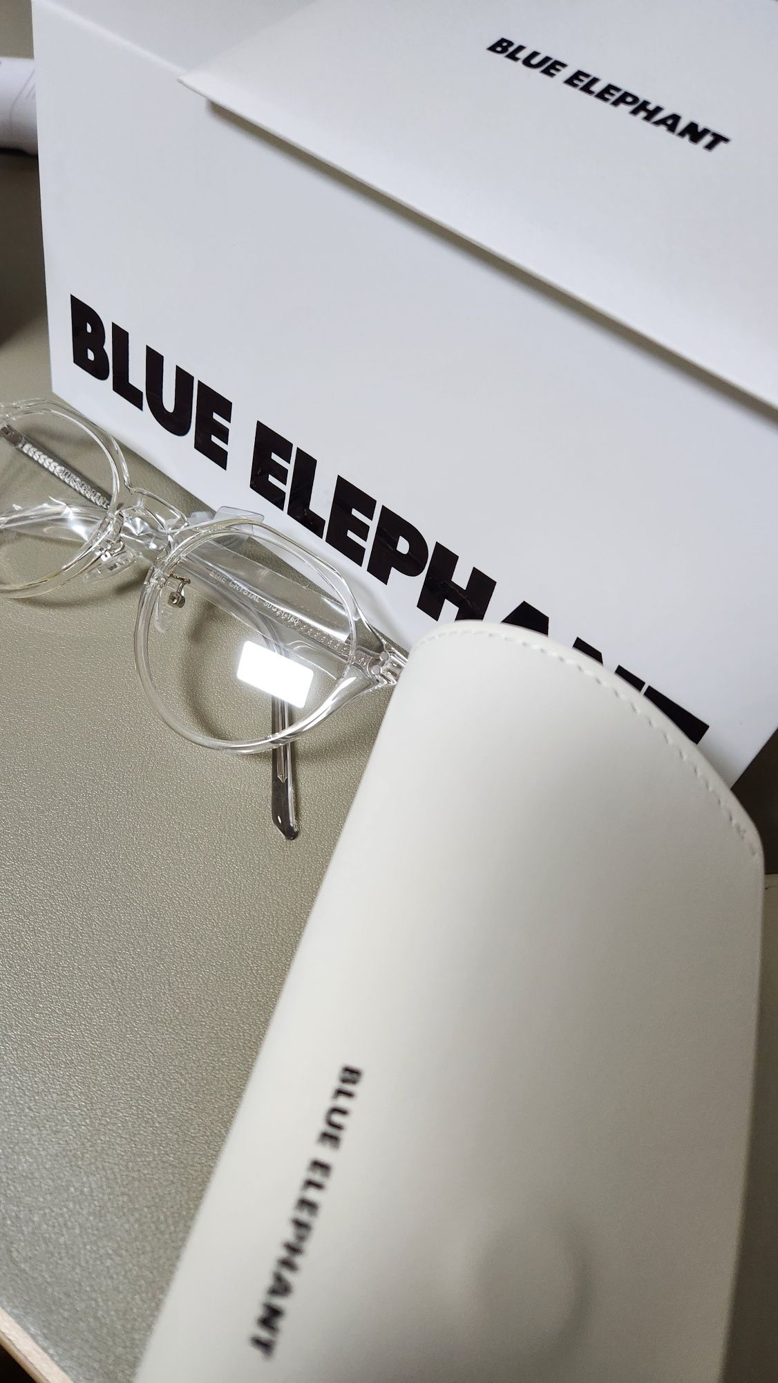 MUSINSA | BLUE ELEPHANT EDIE crystal