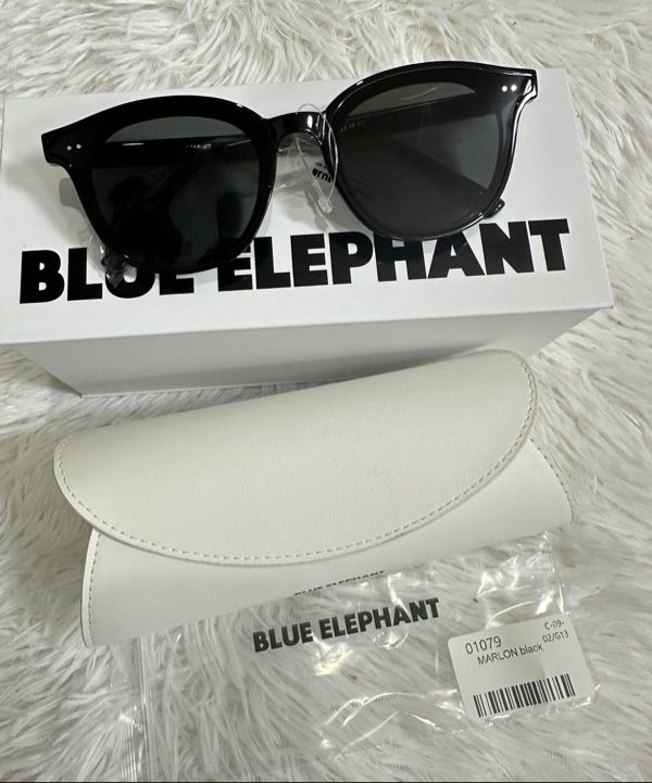 MUSINSA | BLUE ELEPHANT MARLON black