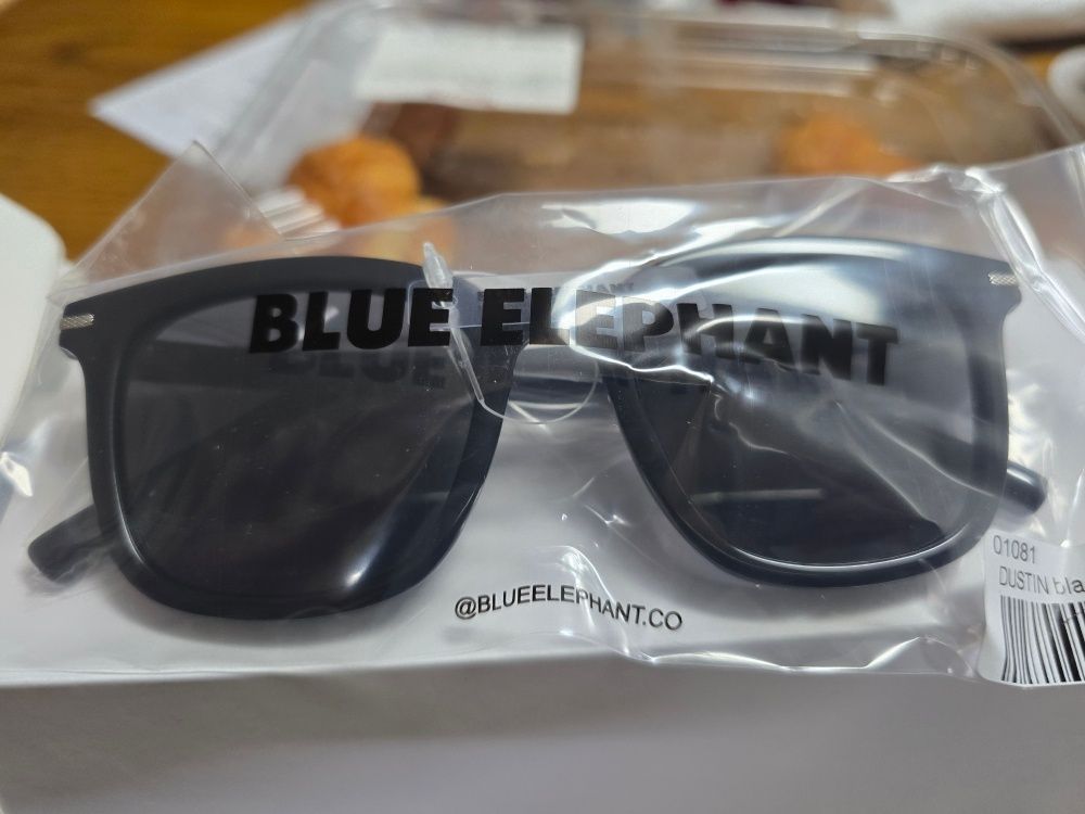 MUSINSA公式 | BLUE ELEPHANT DUSTIN black-po