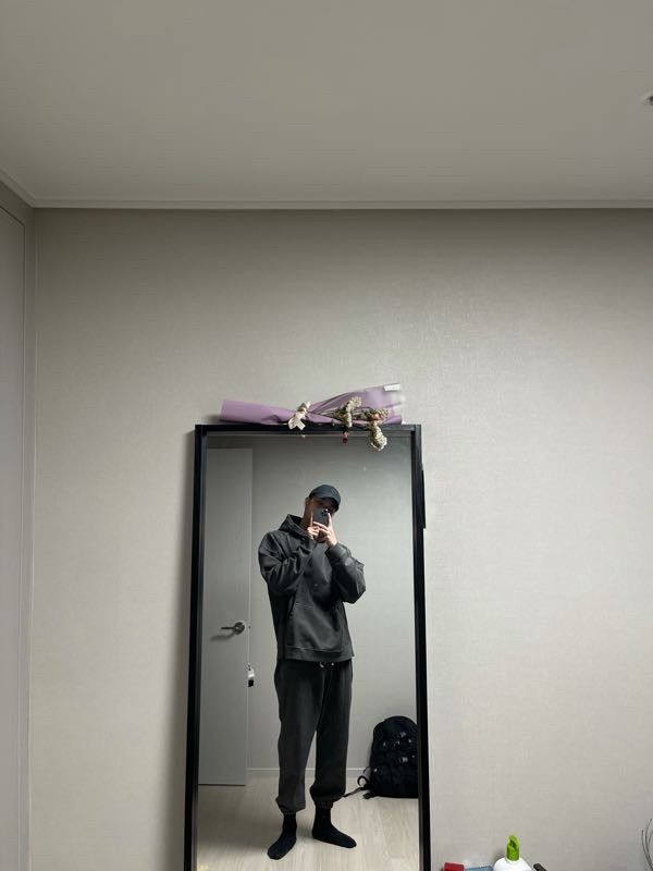 ATTENTIONROWのSolid Curve Tunnel Oversized Fit Setup Hoodie MUSINSA | ATTENTIONROW CURVE TUNNEL PIGMENT OVERSIZED SETUP