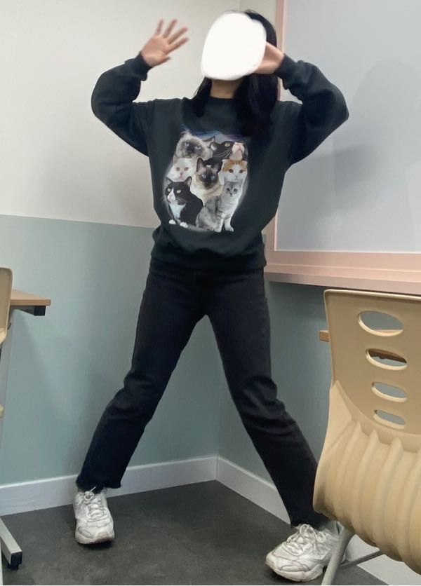 【MCNCHIPS】Cat squad goals crewneck MUSINSA公式 | MCNCHIPS Cat squad goals crewneck [charcoal]