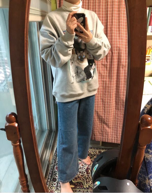 【MCNCHIPS】Cat squad goals crewneck Cat squad goals crewneck [charcoal] - MCNCHIPS®