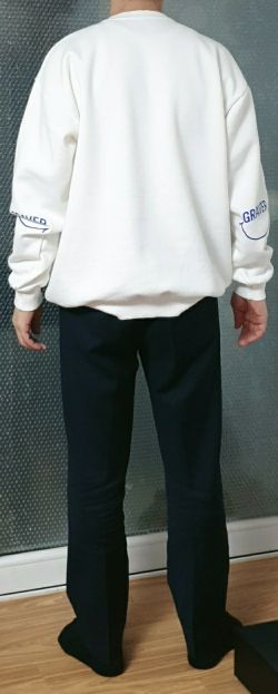 【GRAVER】Elbow Smile Drawing White Clip Windbreaker Designer fashion, Seoul-fully created | W Concept
