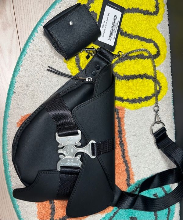 MUSINSA公式 | IUGAMAKARAS Triple Covered Crow Buckle Bag