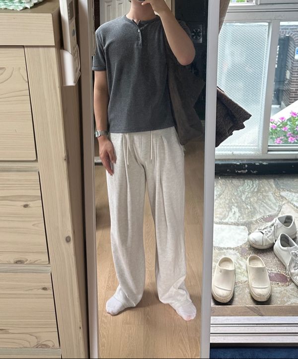 MUSINSA | XERO Deep One Tuck Sweat Pants [Oatmeal]