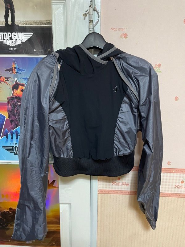 OJOS / オホス 2-Way Hoodie Bolero OJOS | 2-way Hoodie Bolero / Khaki - 스타일과 편리함