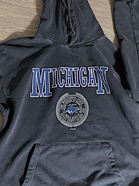 MUSINSA | TRAVEL MICHIGAN WOLVERINE PIGMENT HOODIE BLACK