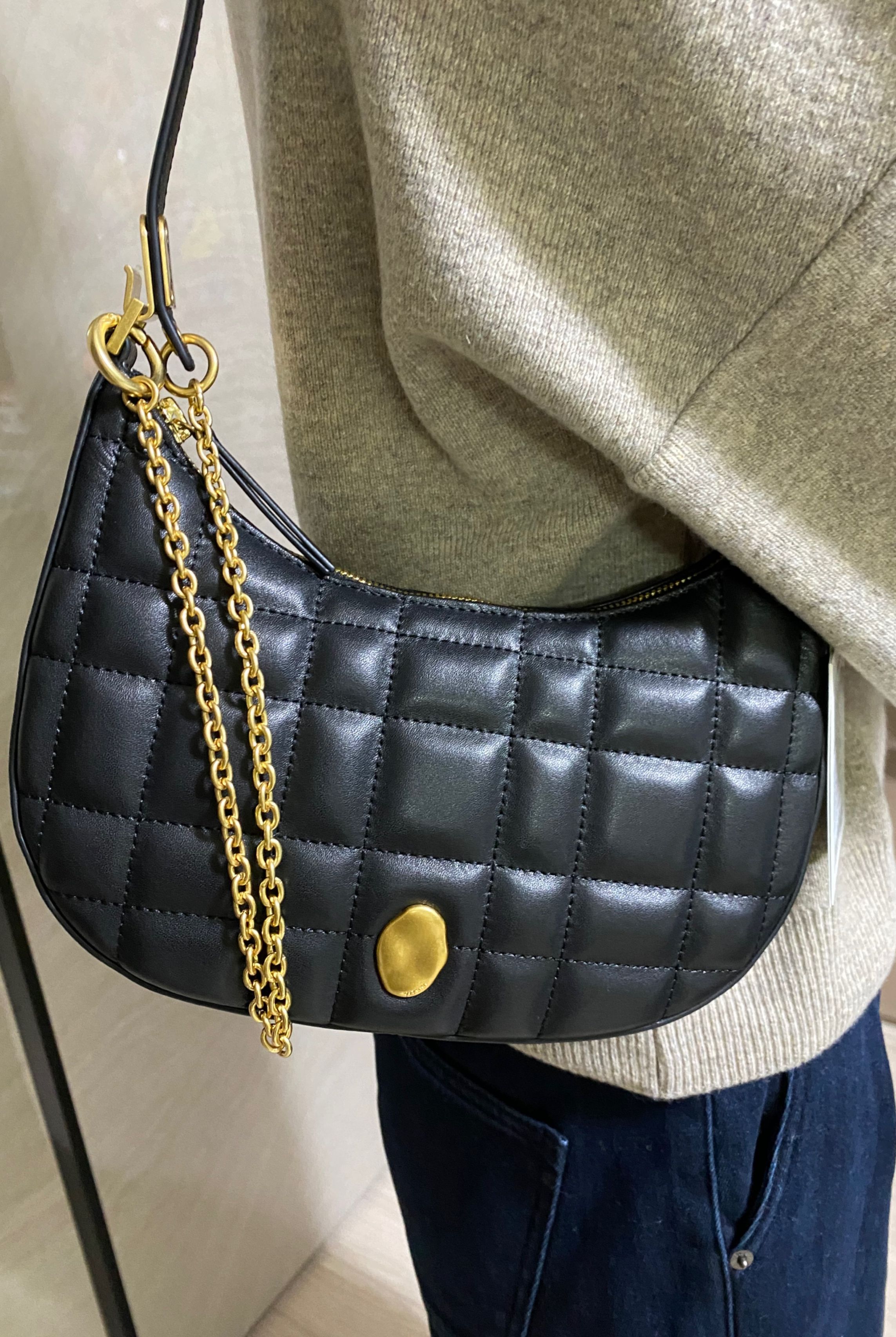 MUSINSA | OSTKAKA Knut Mini Hobo Quilted Black
