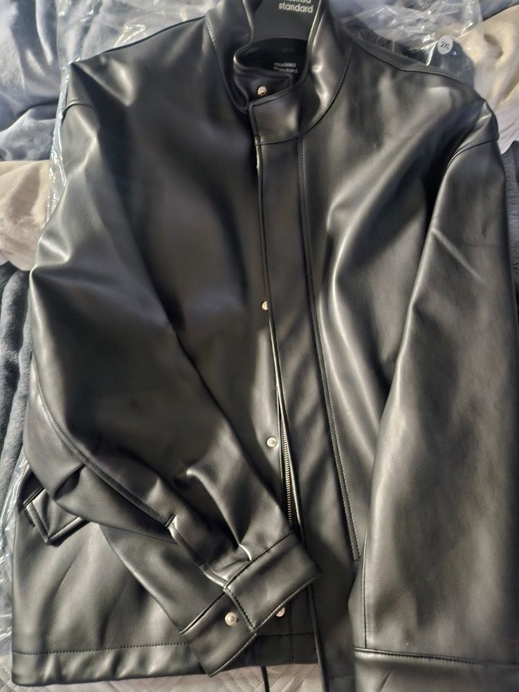 MUSINSA公式 | MUSINSA STANDARD ビーガンレザー特大クロップド