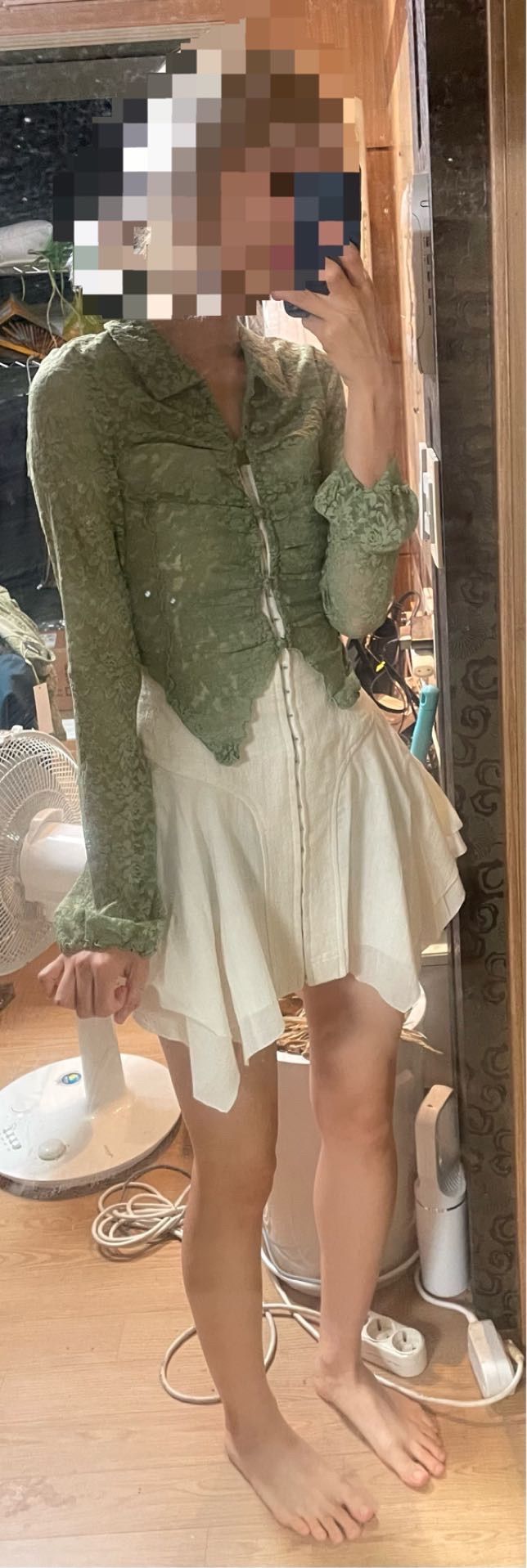 韓国 EXPIRED GIRL Chloe blouse set 2023SS Chloe Lace Blouse Olive, Expired Girl – NUNCHI
